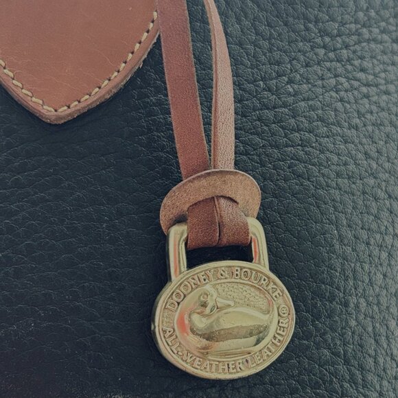 Authentic Vintage Dooney & Bourke Leather Dark Blue Domed Satchel Bag - R144 BL - Picture 8 of 12